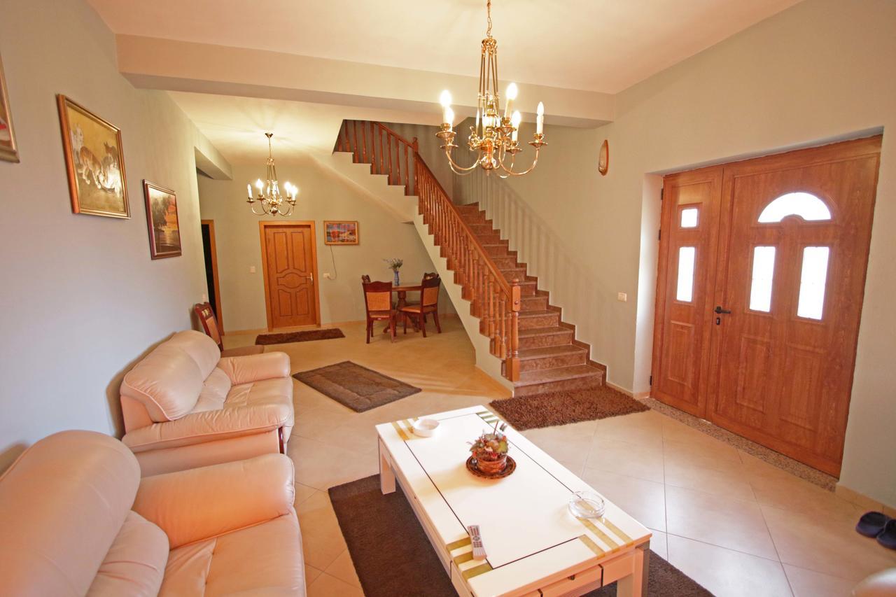 Hotel Alen 2 Тирана Экстерьер фото